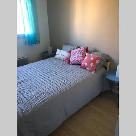 Rose Pres Centre 4 Jardin Holiday home *